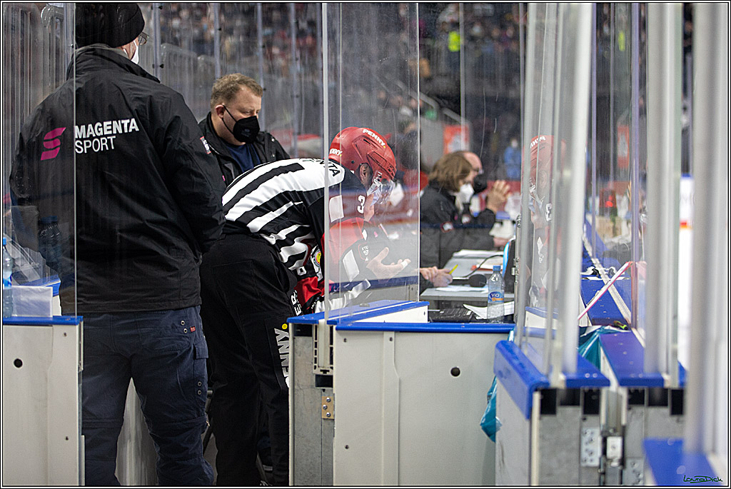 PENNY DEL; Koelner Haie- ERC Ingolstadt; Koeln, 19.12.2021